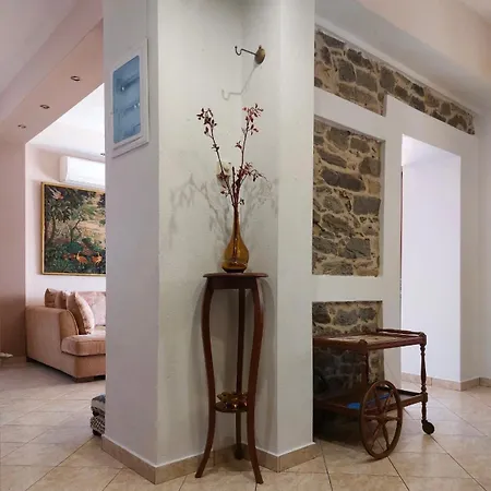 Saguaro's Tatil Evi Kavala