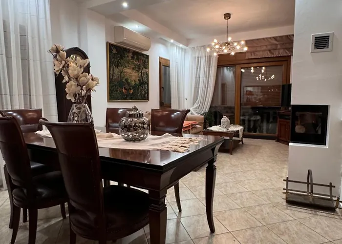 Saguaro's Καβάλα